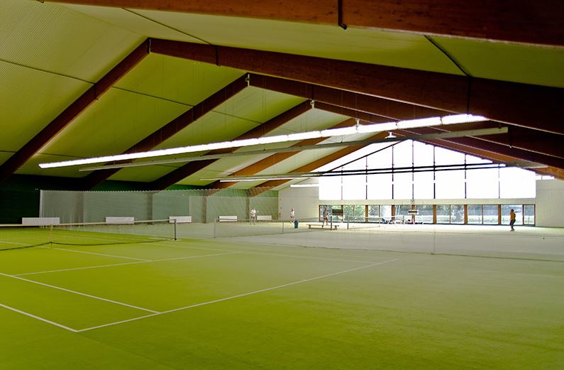 Tennishalle